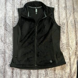 NWOT- Mountain Hardwear Women's Vest Black,Fleece Front Size Large